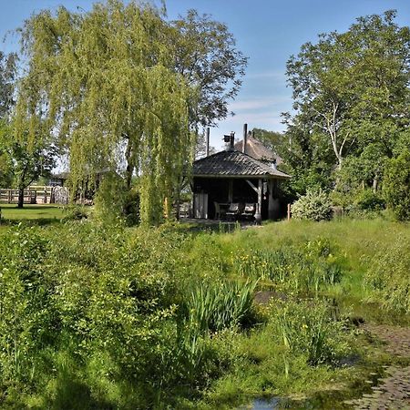 Wildwestruurlo Villa ภายนอก รูปภาพ