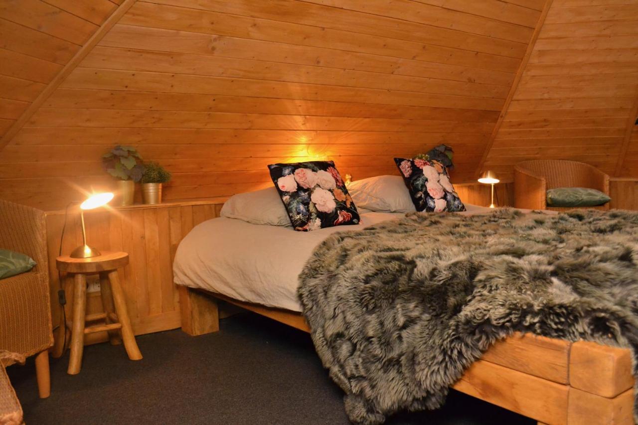 Wildwestruurlo Villa ภายนอก รูปภาพ